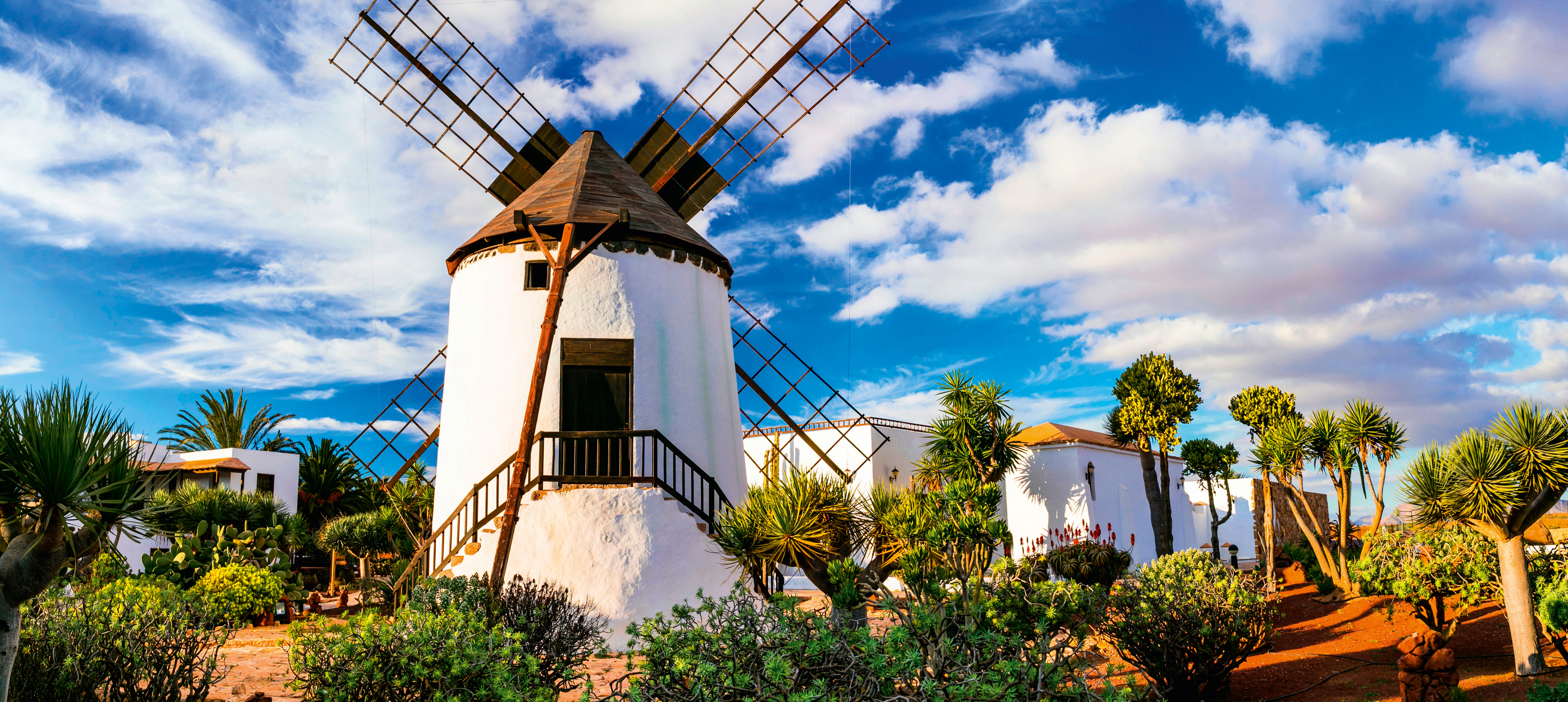 Traditionelle Windmühle im Dorf Antigua